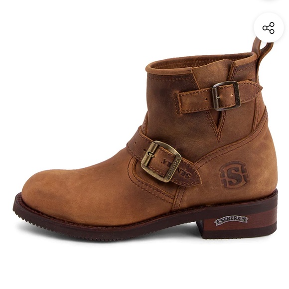 Sendra boots, hardly worn! Cute for everyday w jeans, shorts, dresses! - Picture 2 of 4